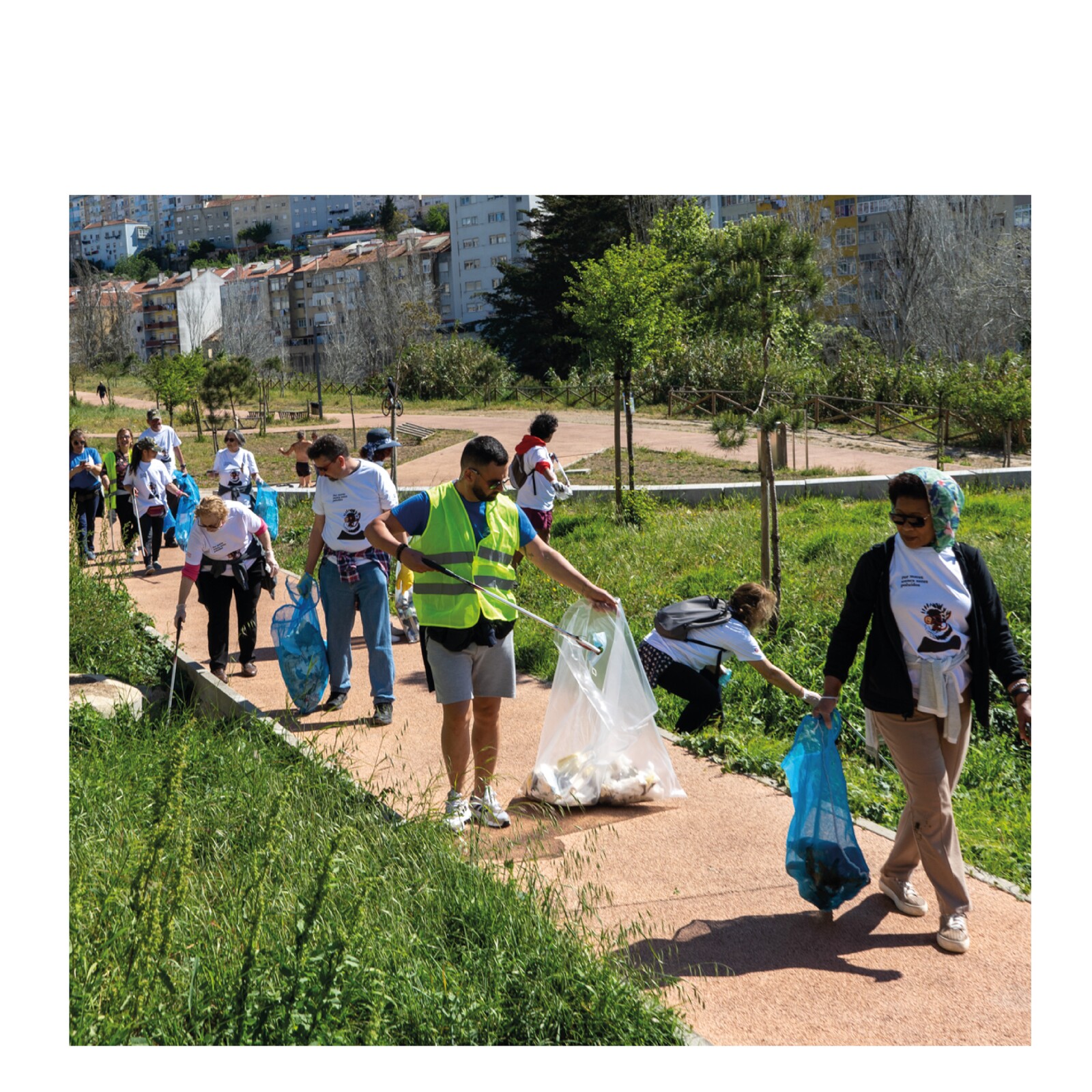 Plogging Challenge - Caminhada Ambiental