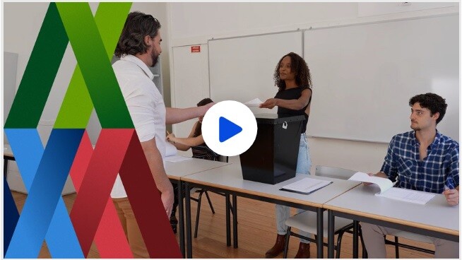 Curso sobre as funções de membros de mesa de voto