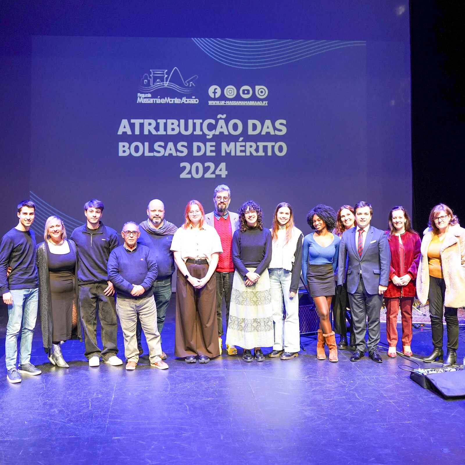 Autarquia entrega Bolsas de Mérito a Estudantes do Ensino Superior