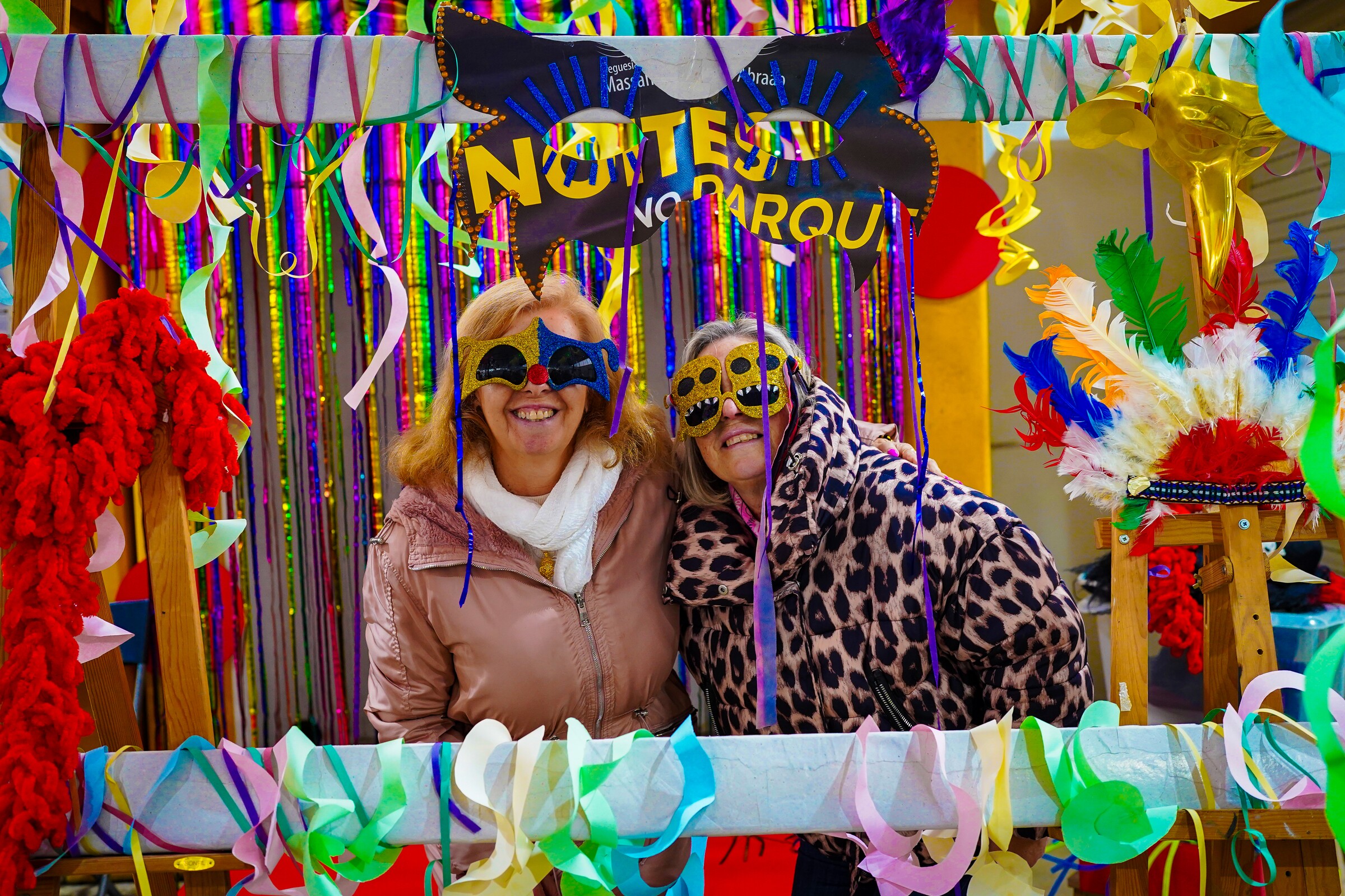 Universidade Sénior de Massamá e Monte Abraão celebrou Carnaval no Mercado de Massamá