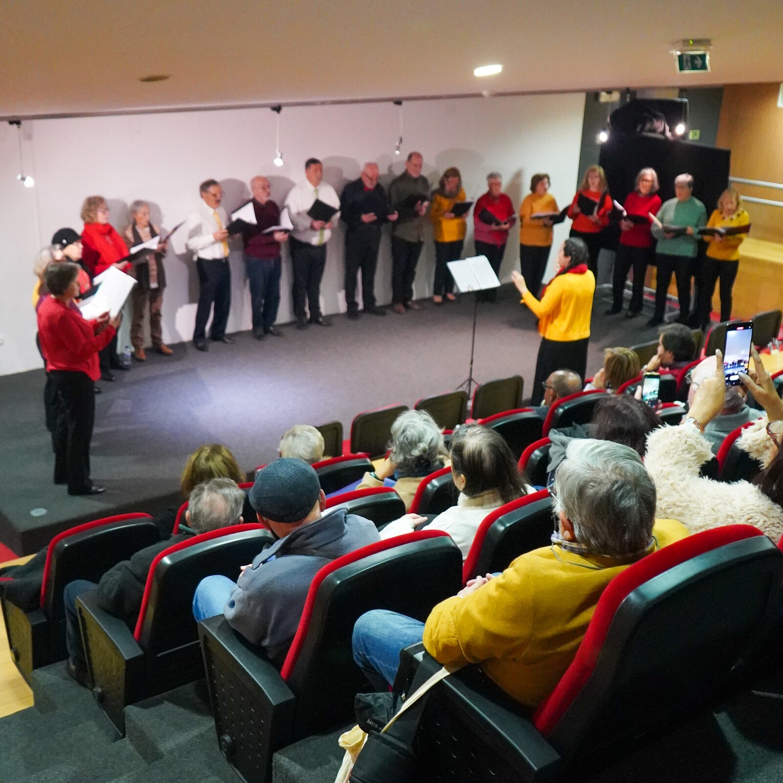 Universidade Sénior realiza Concerto de Natal 