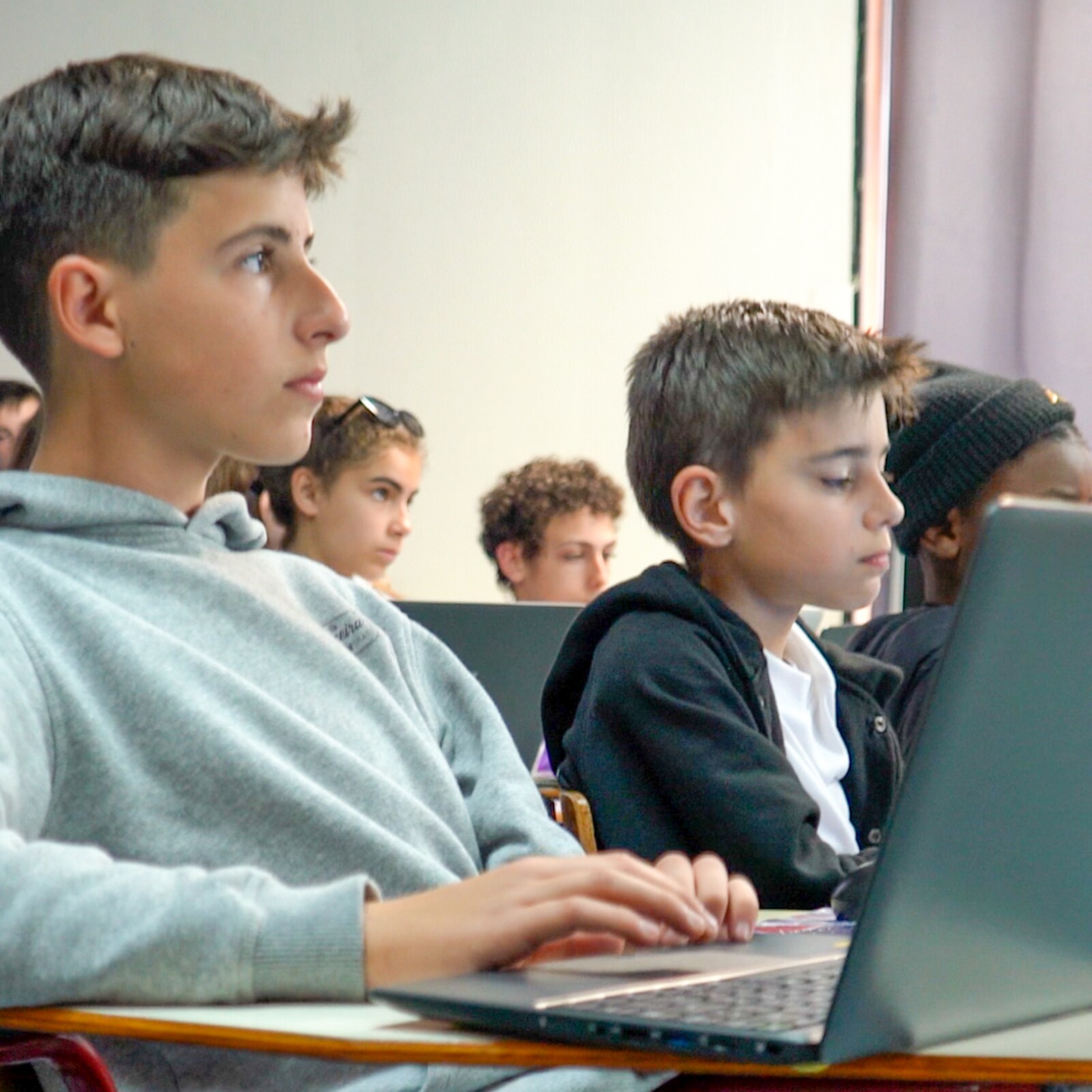 Mês da Juventude | Workshop Programação